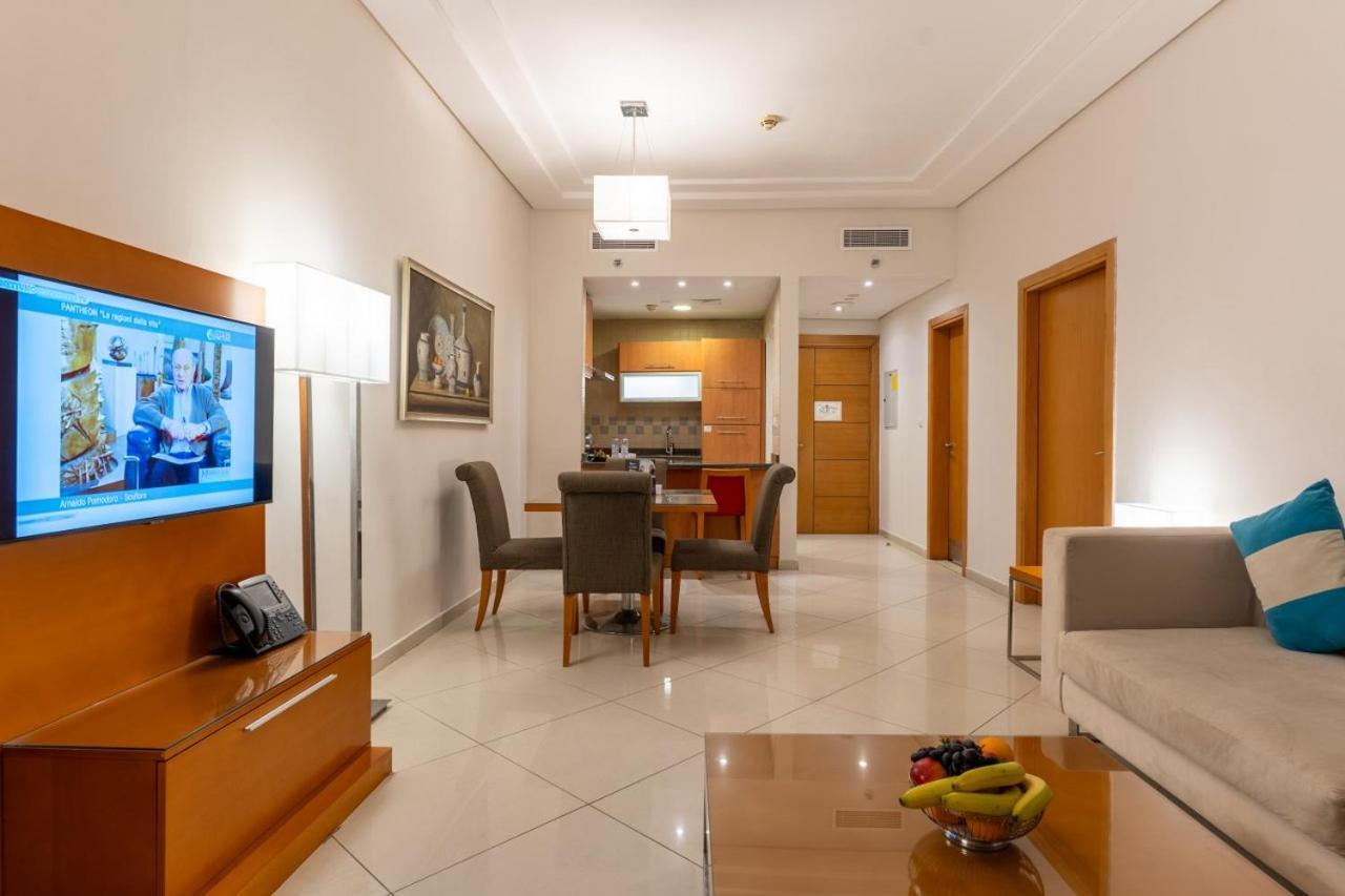 Grand Bellevue Hotel Apartment Dubái Exterior foto