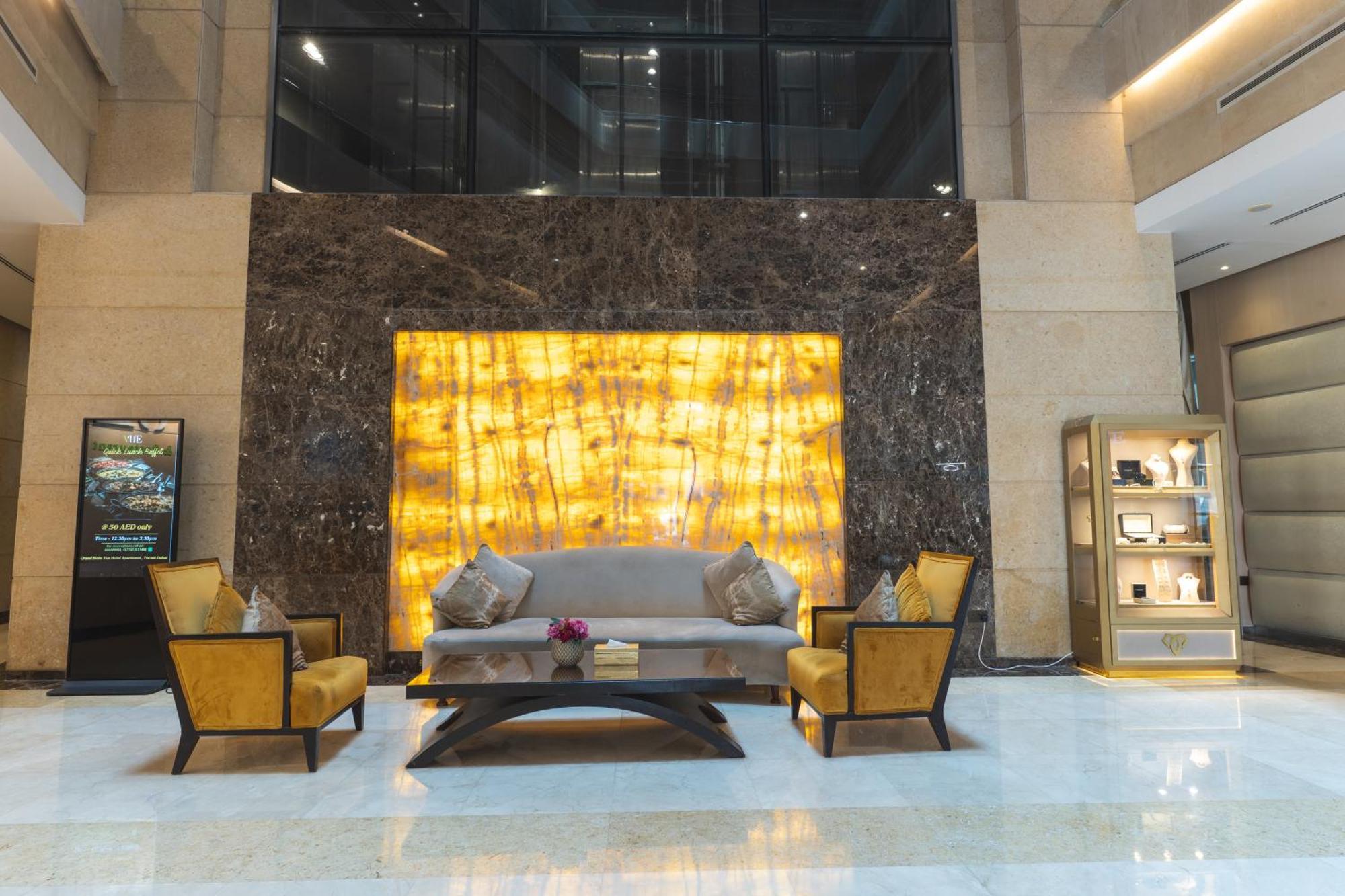 Grand Bellevue Hotel Apartment Dubái Exterior foto